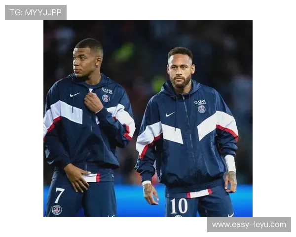 姆巴佩的战术角色适配性与个人能力依赖分析