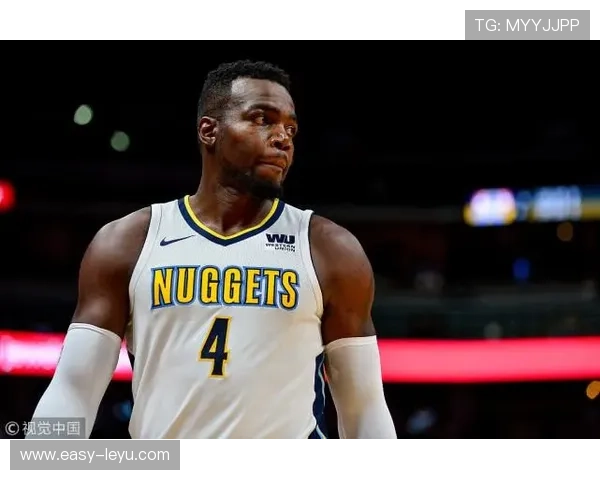 拉里·伯德关键时刻三分效率拉开差距塑造球队核心地位